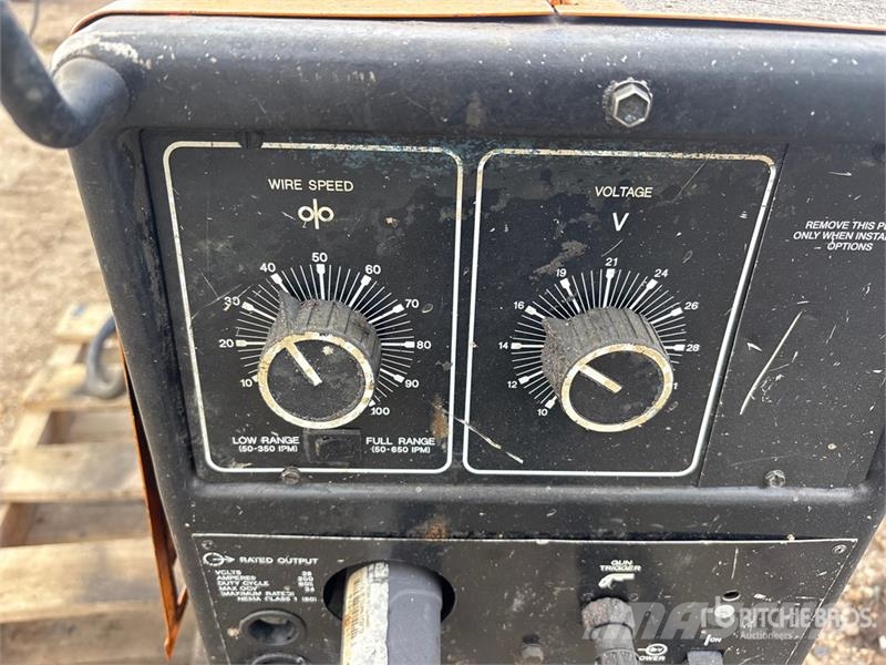  Acklands Limited AK-Matic 1250 200 A MIG Electric  Metināšanas iekārtas