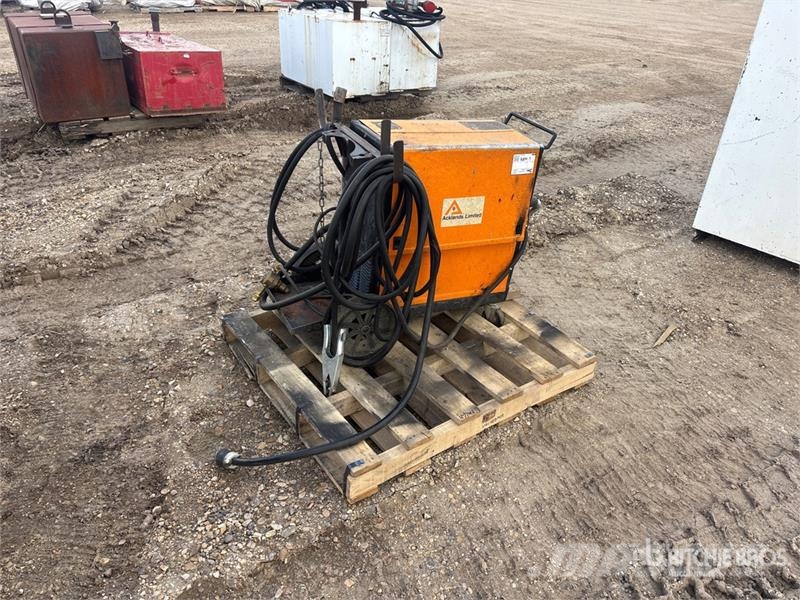  Acklands Limited AK-Matic 1250 200 A MIG Electric  Metināšanas iekārtas