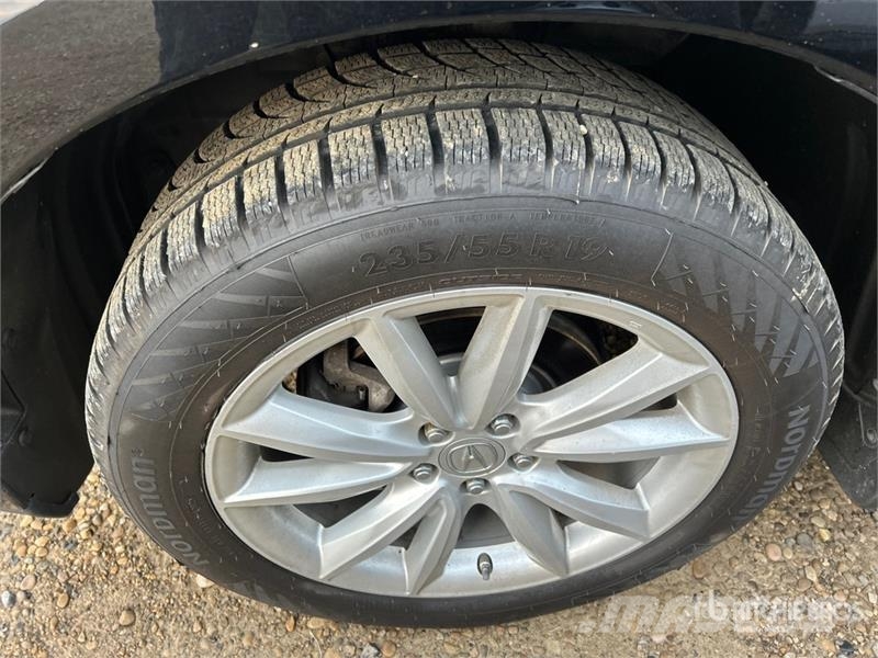 Acura RDX AWD SUV PKWs