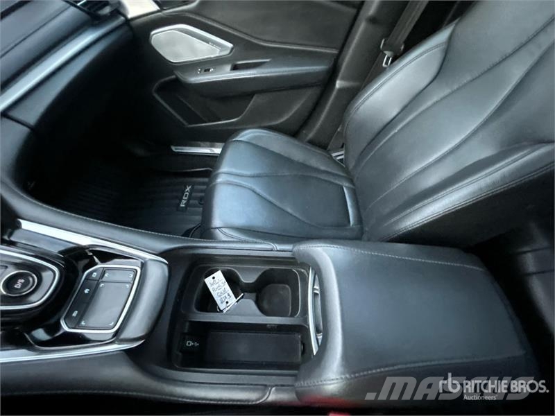 Acura RDX AWD SUV PKWs
