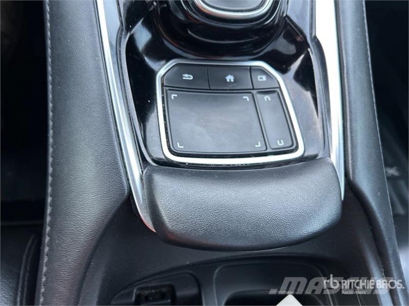 Acura RDX AWD SUV PKWs