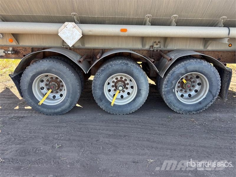 Advance 26000 L Tri/A Tanker Trailer Rimorchi cisterna