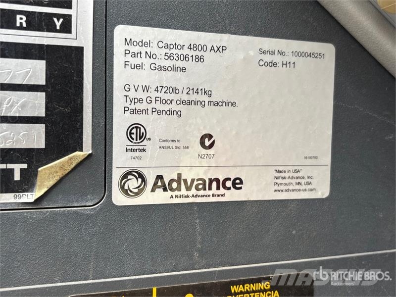 Advance Captor 4800 Ride-On Floor Sweeper Altri macchinari per raccolta