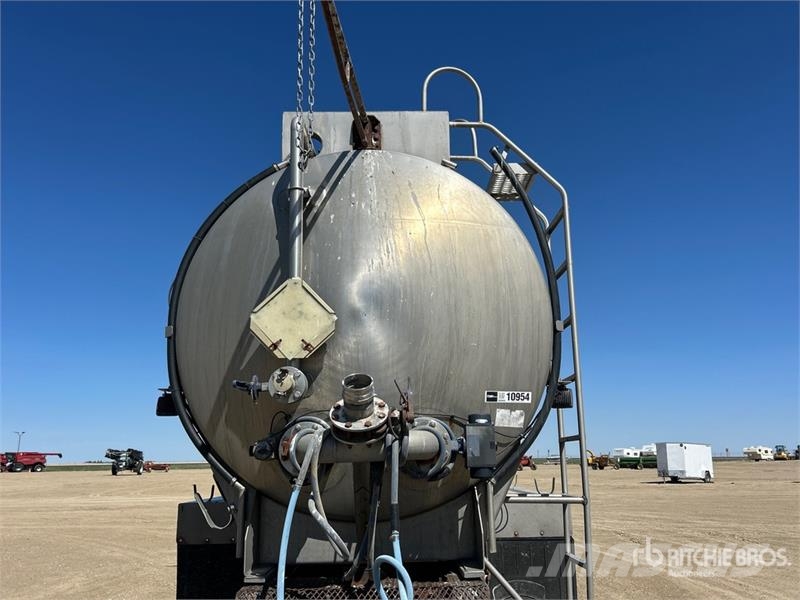 Advance TDM 15709 L Pup Water Tank Trailer Ďalšie nákladné vozidlá