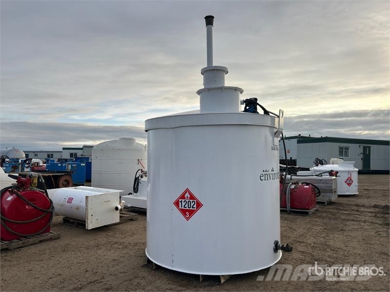  Advanced Ag 4546 L Skid Mounted Steel Fuel Tank Brændstof- og tilsætningstank.