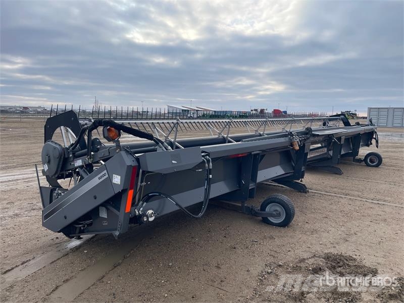 Agco 5200 36 ft Draper Windrower Header Sakupljači