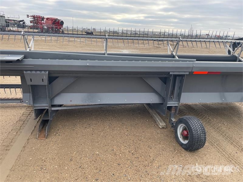Agco 5200 36 ft Draper Windrower Header Sakupljači