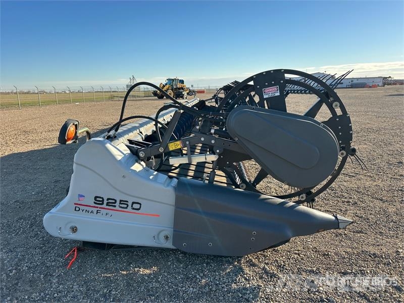 Agco 9250 40 ft Flex Draper Combine Header Erntevorsätze
