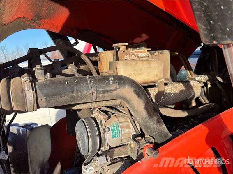 Agco RT140A 4WD Tractor Traktorid