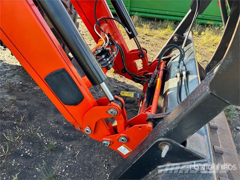 Agco RT140A 4WD Tractor Traktory