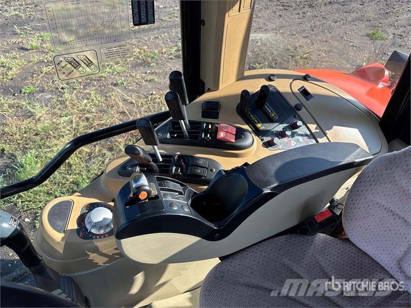 Agco RT140A 4WD Tractor Traktory
