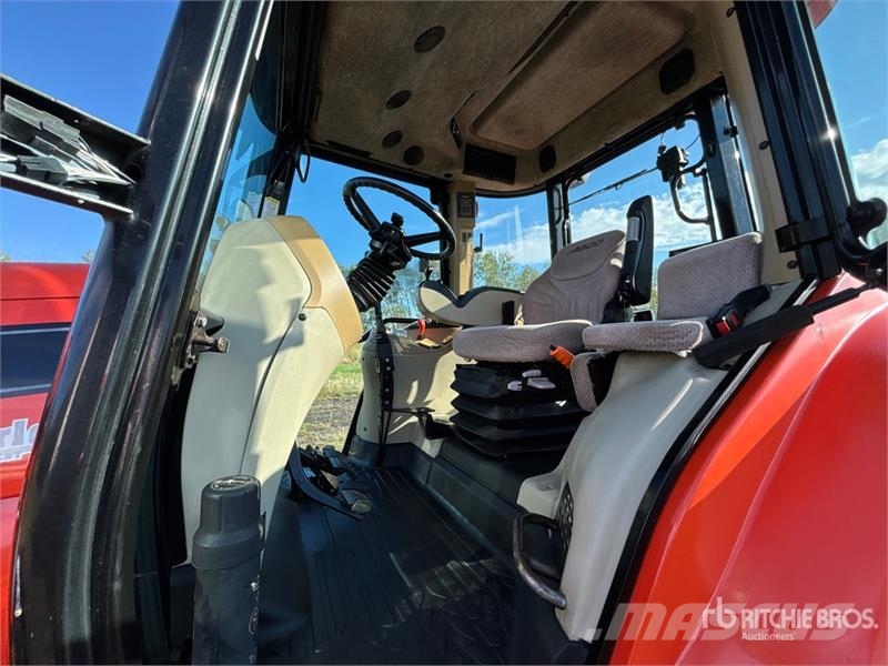 Agco RT140A 4WD Tractor Traktory