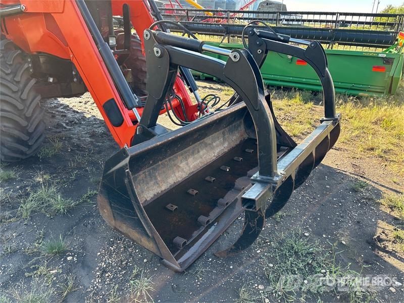 Agco RT140A 4WD Tractor Traktory