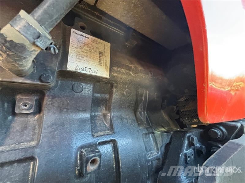 Agco RT140A 4WD Tractor Traktorid