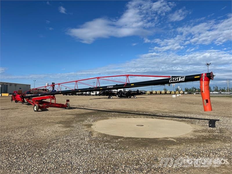AGI 1394 13 in x 94 ft Swing Grain Auger معدات نقل