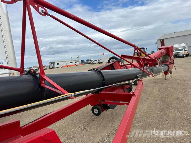 AGI 1394 13 in x 94 ft Swing Grain Auger (Inoperable) Attrezzature di trasporto