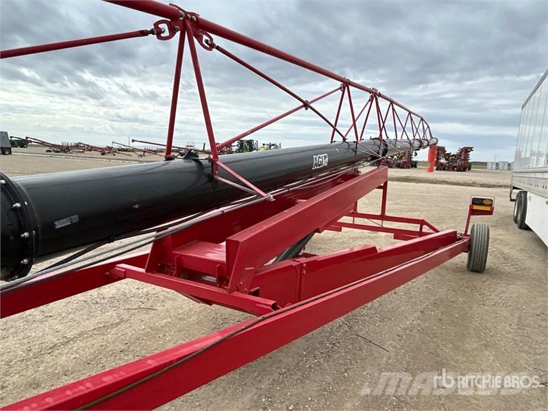 AGI 1394 13 in x 94 ft Swing Grain Auger (Inoperable) Attrezzature di trasporto