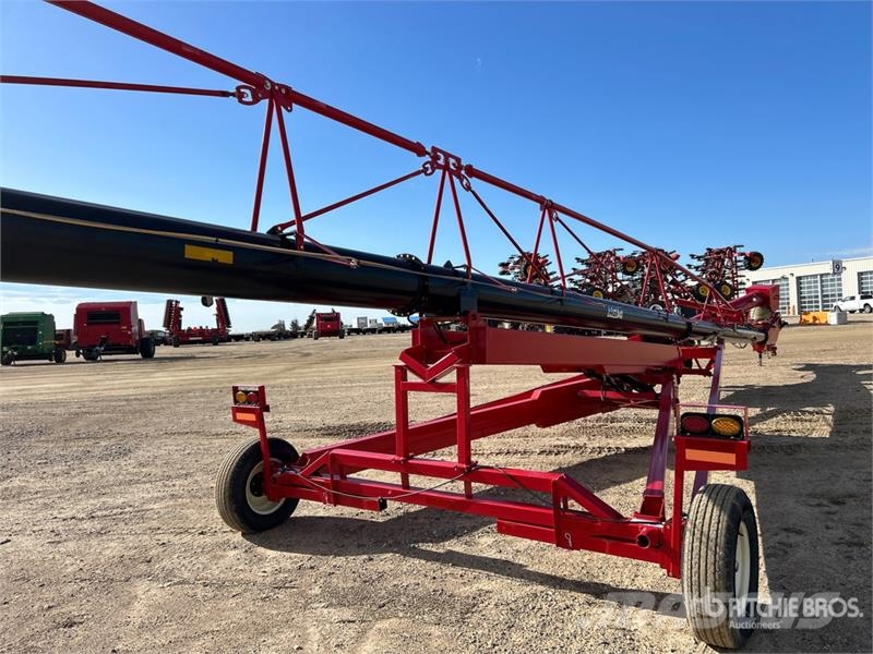 AGI 1394 13 in x 94 ft Swing Grain Auger معدات نقل