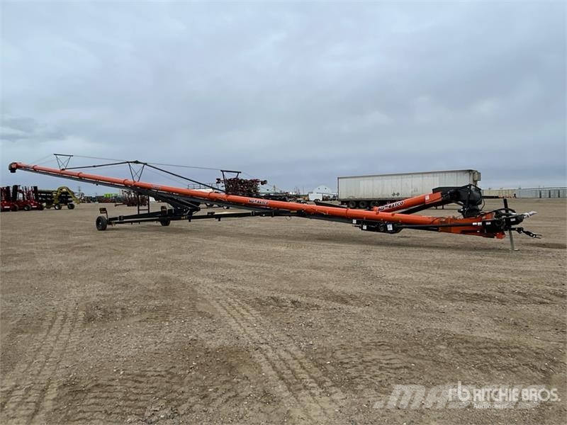 AGI BCX15100SD 15 in x 100 ft Swing Grain Conveyor معدات نقل