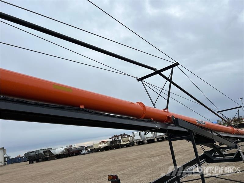 AGI BCX15100SD 15 in x 100 ft Swing Grain Conveyor معدات نقل