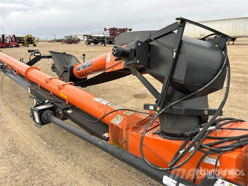 AGI BCX15100SD 15 in x 100 ft Swing Grain Conveyor معدات نقل