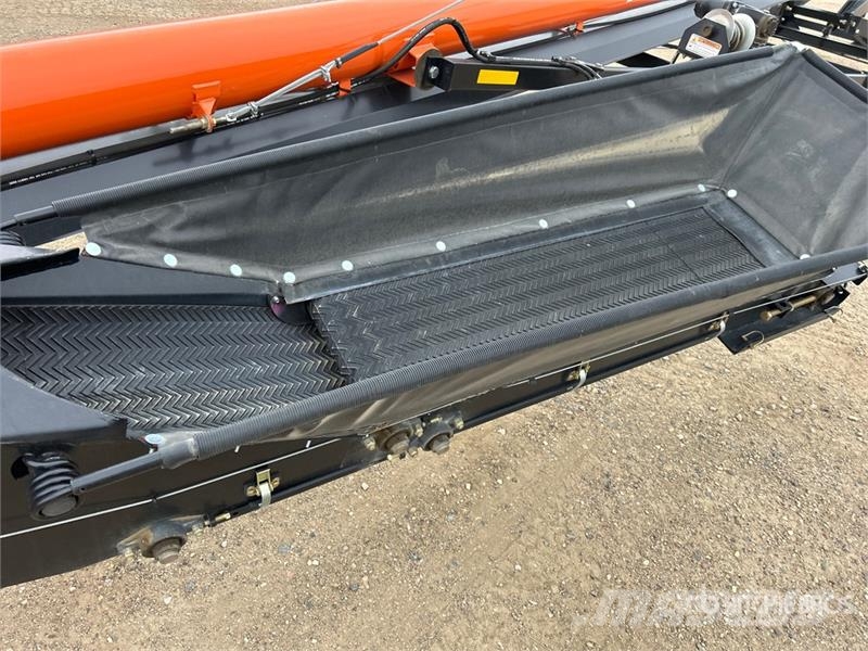 AGI BCX15100SD 15 in x 100 ft Swing Grain Conveyor معدات نقل