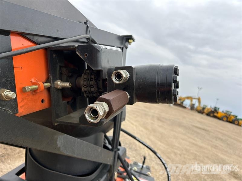AGI BCX15100SD 15 in x 100 ft Swing Grain Conveyor معدات نقل