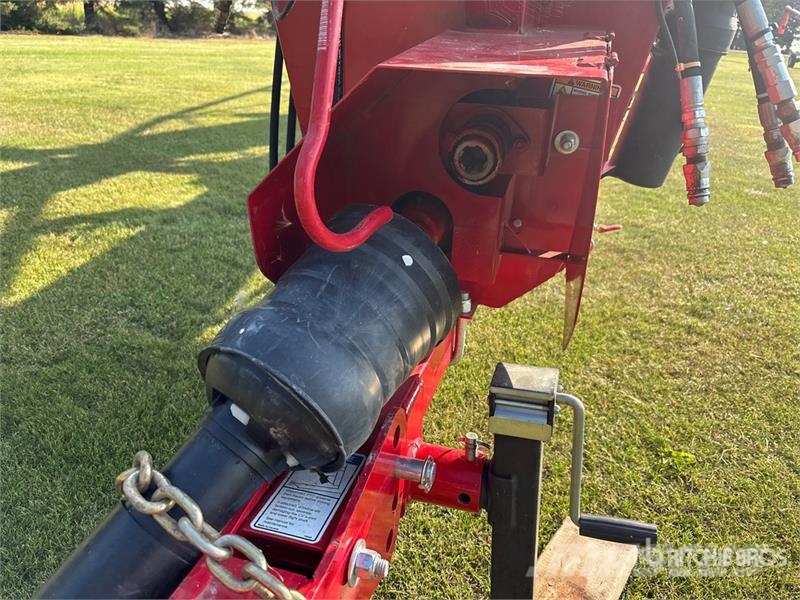 AGI X13-84 13 in x 84 ft Telescopic Swing Grain Auger 운반 장비
