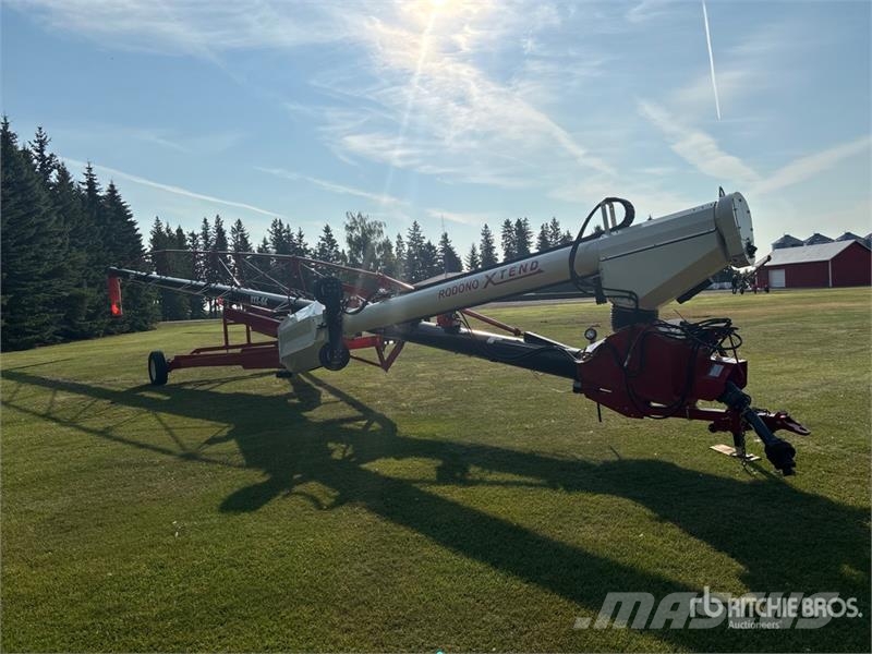 AGI X13-84 13 in x 84 ft Telescopic Swing Grain Auger 운반 장비
