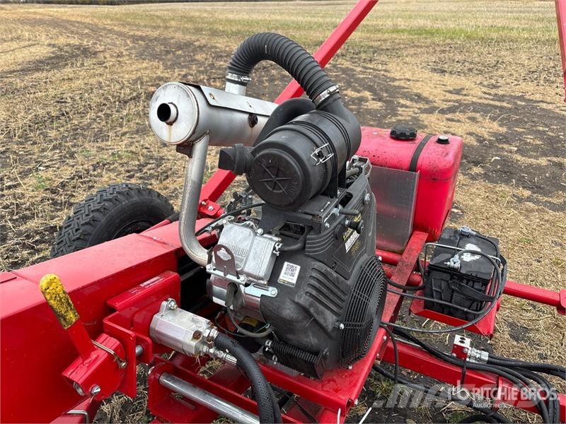 AGI XTA 10-51 10 in x 51 ft Grain Auger Szállító berendezések