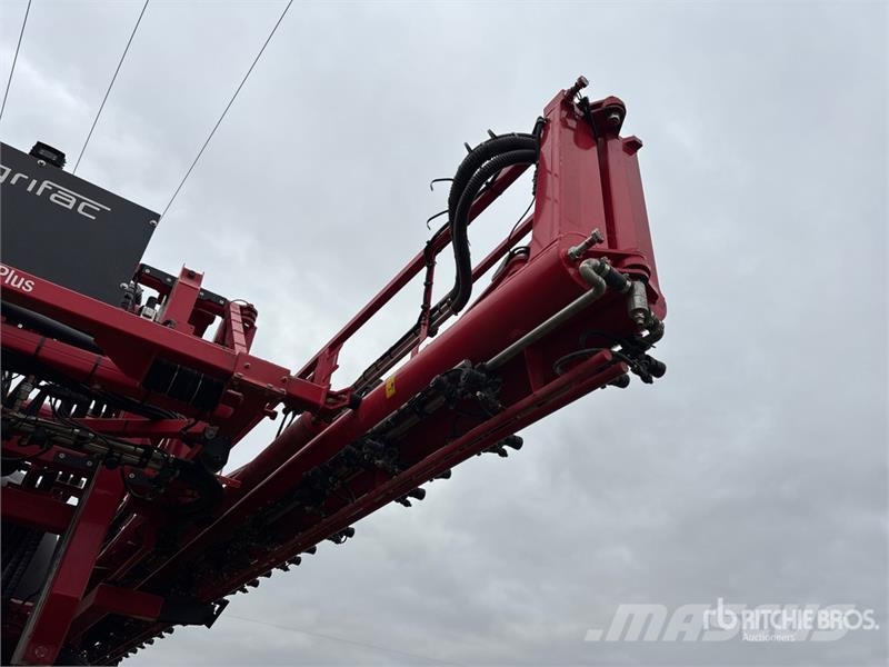 Agrifac Condor Endurance 160 ft 4x4 High Clearance Self-Pr رشاشات ذاتية الحركة