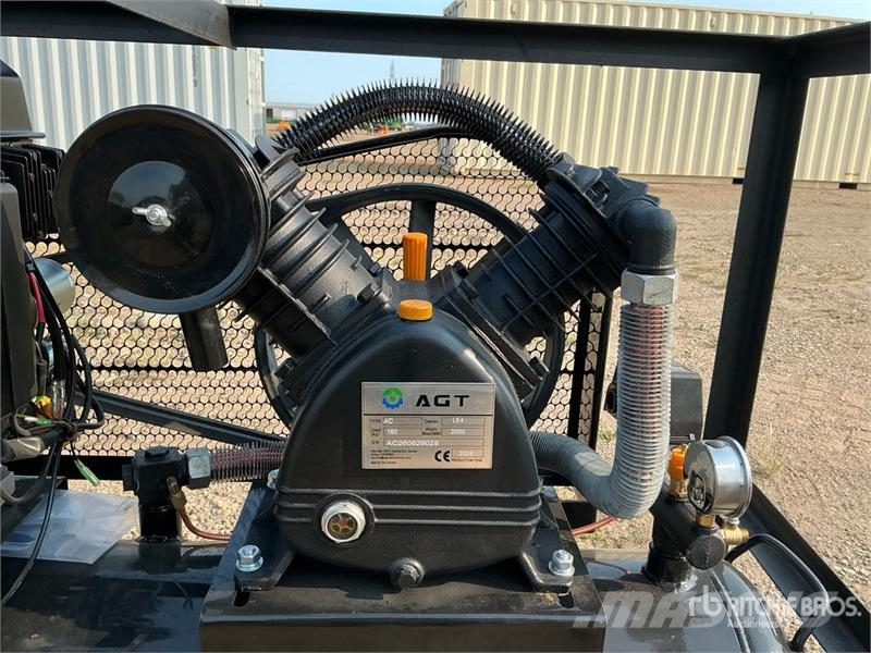 AGT AC Skid-Mounted 40 gal Air Compressor (Unused) Kompresori