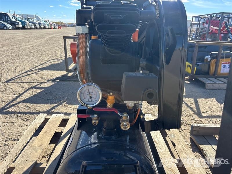 AGT AC Skid-Mounted 40 gal Air Compressor (Unused) Kompresori