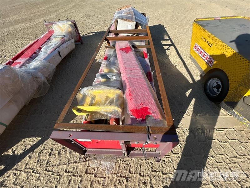 AGT ATK-B1000 10000 lb Vehicle Lift (Unused) Anlegg - Annet