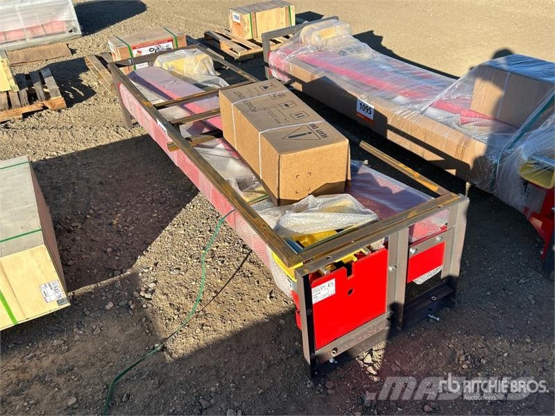 AGT ATK-B1000 2 Post 10000 lb Vehicle Lift (Unused) Muut koneet