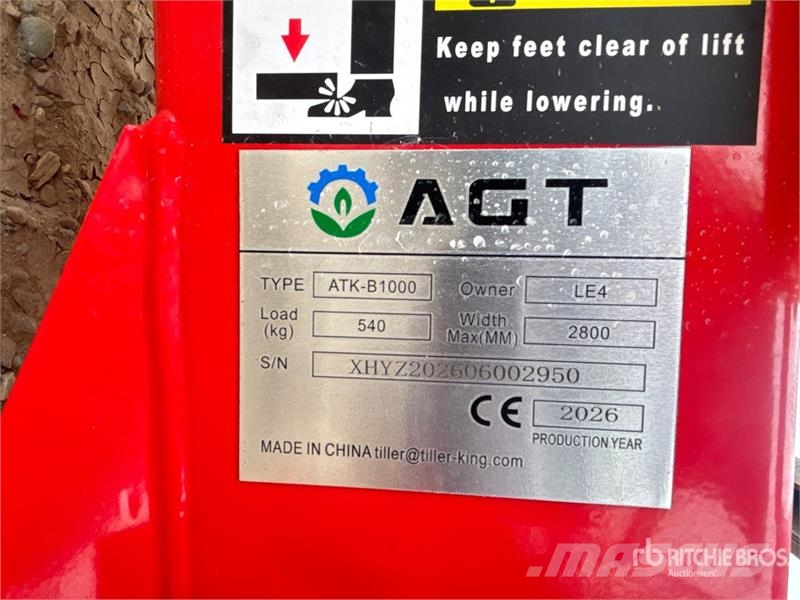 AGT ATK-B1000 2 Post 10000 lb Vehicle Lift (Unused) 建筑机械-其他