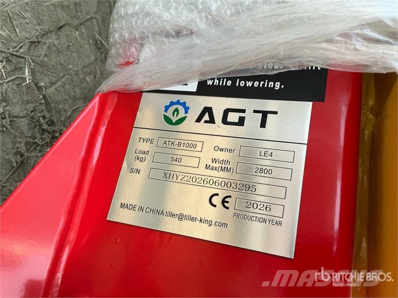AGT ATK-B1000 2 Post 10000 lb Vehicle Lift (Unused) Otros