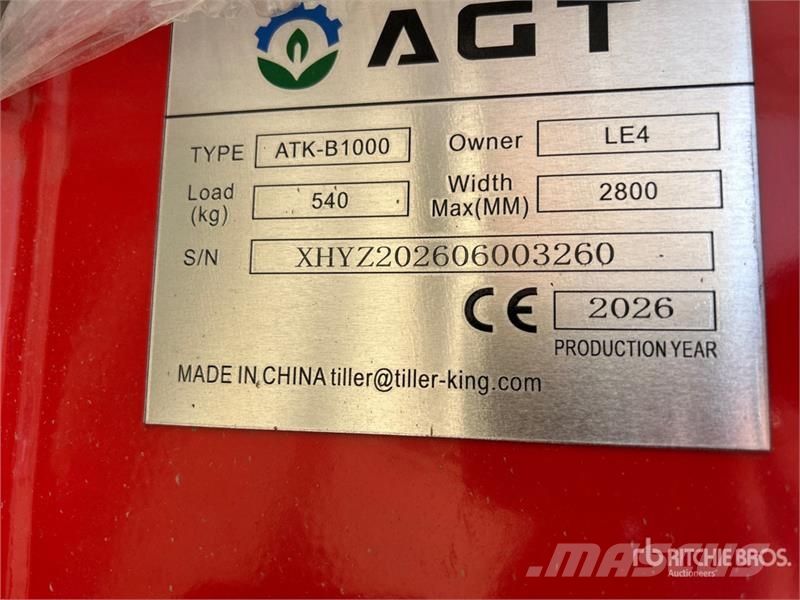 AGT ATK-B1000 2 Post 10000 lb Vehicle Lift (Unused) 건설 장비 - 기타