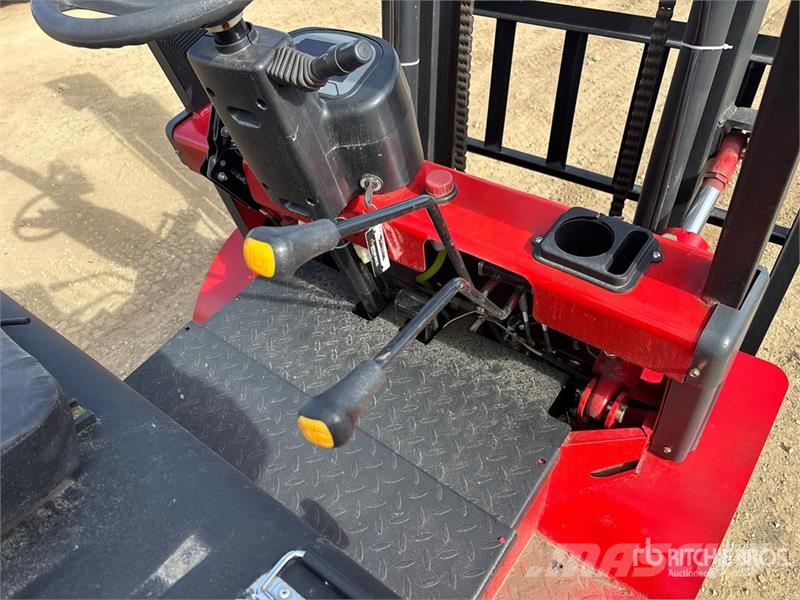 AGT KFE20 4400 lb Electric Forklift Električni viljuškari