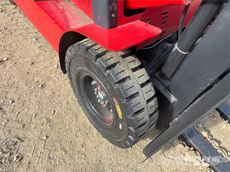 AGT KFE20 4400 lb Electric Forklift Električni viljuškari