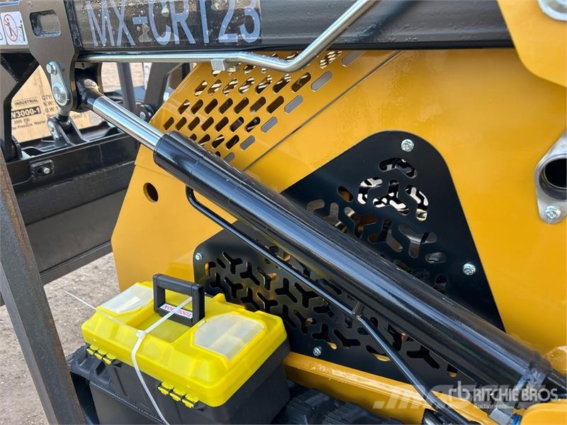 AGT MX-CRT23 Mini Compact Track Loader (Unused) Minicargadoras