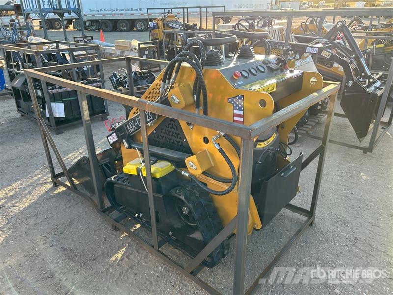 AGT MX-CRT23 Mini Compact Track Loader (Unused) Minicargadoras