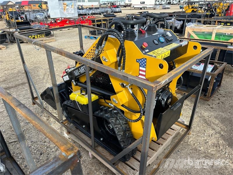 AGT MX-MRT14 Mini Compact Track Loader (Unused) スキッドステアローダー