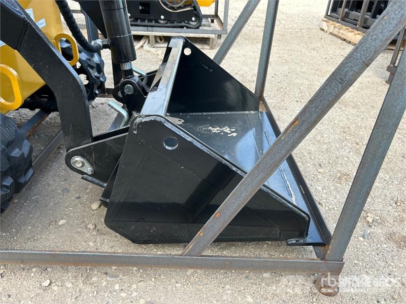 AGT MX-MRT14 Mini Compact Track Loader (Unused) Schrankladers
