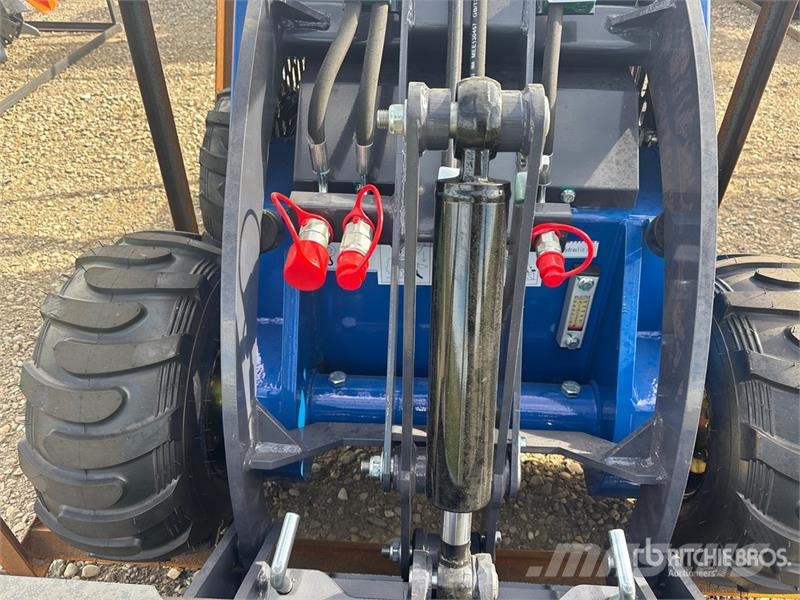 AGT MX-MRW14 Mini Skid Steer Loader (Unused) Carregadoras de direcção deslizante