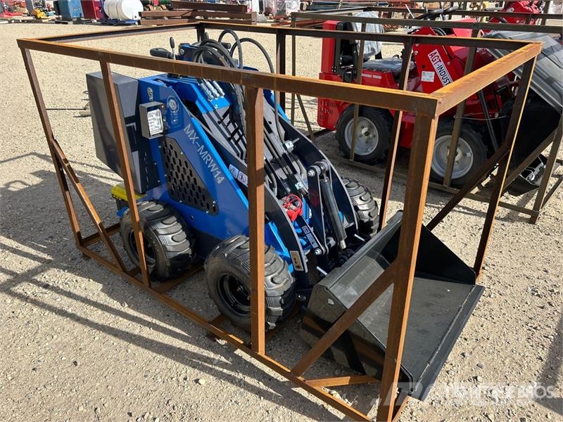 AGT MX-MRW14 Mini Skid Steer Loader (Unused) لوادر انزلاقية التوجيه