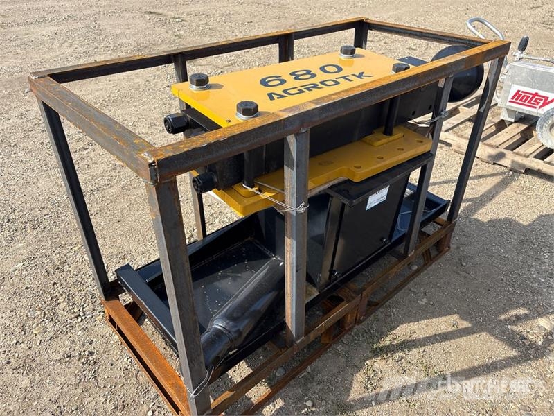 AGT PD680-PZ 48 in Skid Steer Post Driver (Unused) Fencing equipment