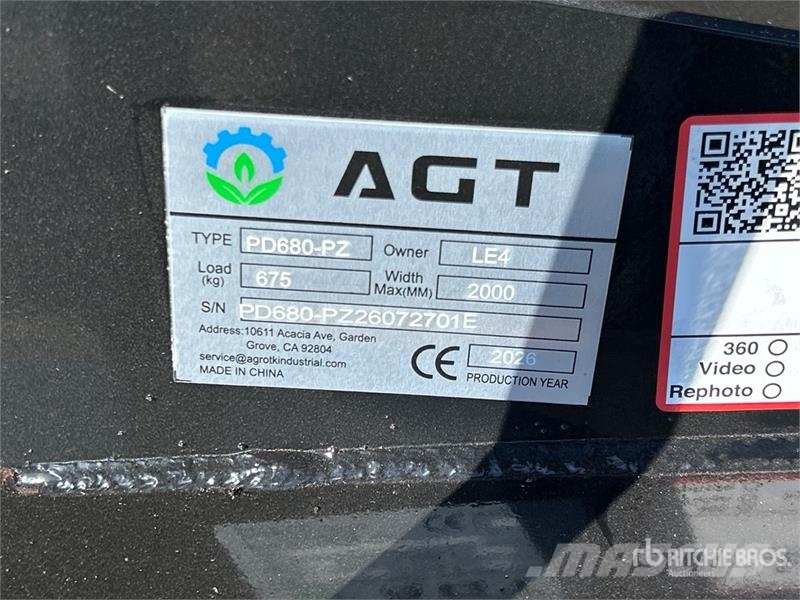 AGT PD680-PZ 6 in Skid Steer Post Driver (Unused) Tvorų montavimo įranga