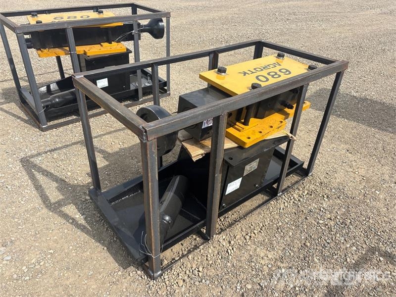 AGT PD680-PZ Skid Steer Post Driver (Unused) Zäune und Zubehör