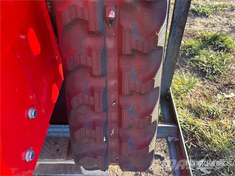 AGT SDA140T Mini Compact Track Loader (Unused) Kompaktrakodók